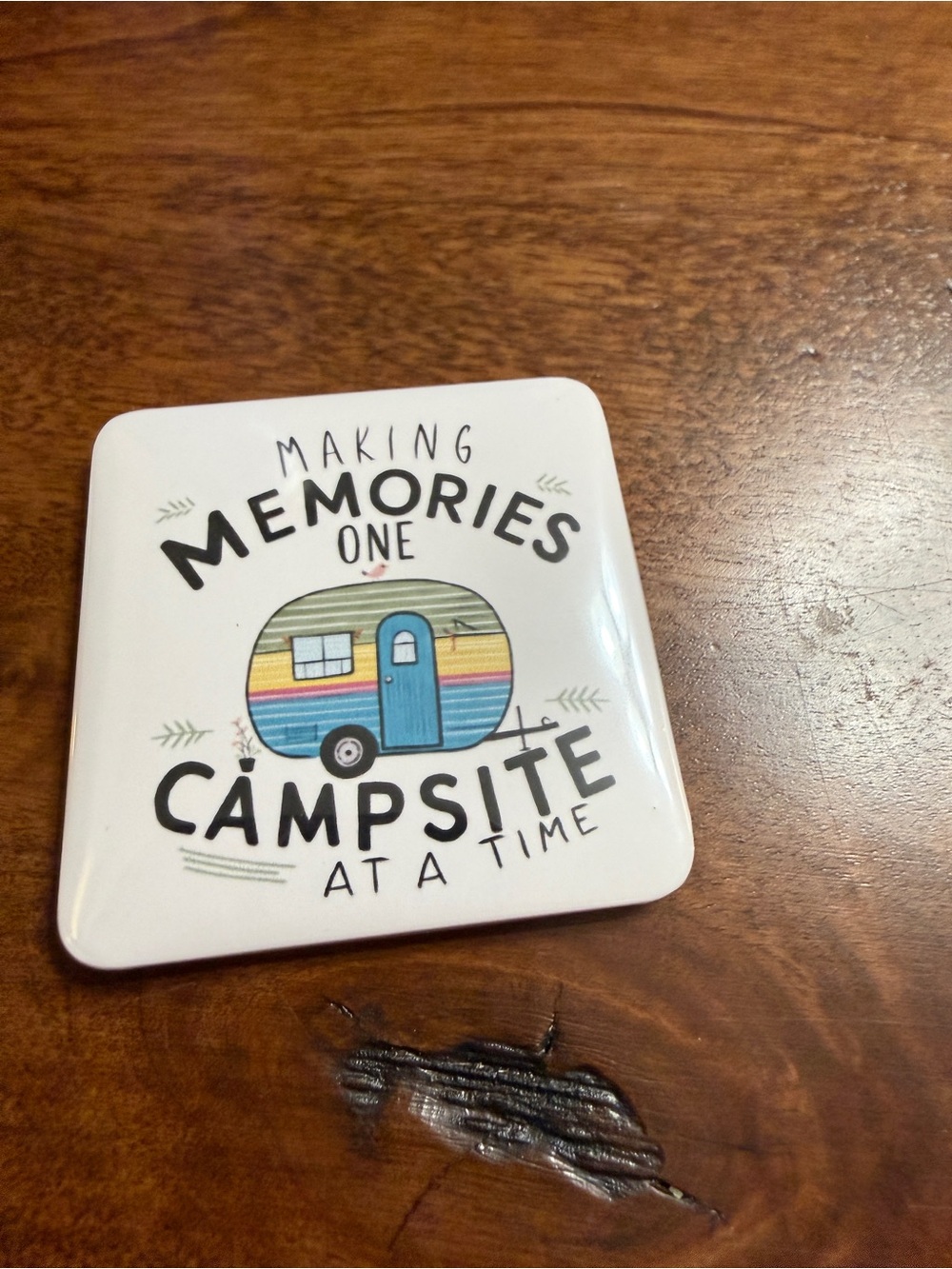 Making Memories One Campsite magnet - Colorful Camper